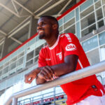 NGY5OWY4N2I3ZGI1NGQ1NTI4MmRhYTFiNWU3MmM1MDk=.thumb