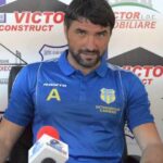 adrian-mihalcea-b8a2994f-5878-43ea-ba9d-7d20b932ca4-resize-750