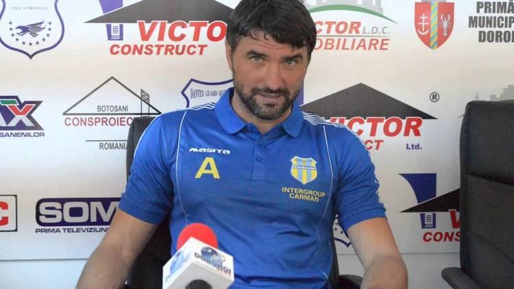 adrian-mihalcea-b8a2994f-5878-43ea-ba9d-7d20b932ca4-resize-750